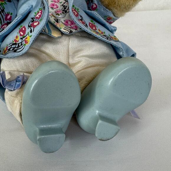 Muffy VanderBear The Mozart Collection One Minuet More More Bach Concert Outfit - Picture 5 of 11